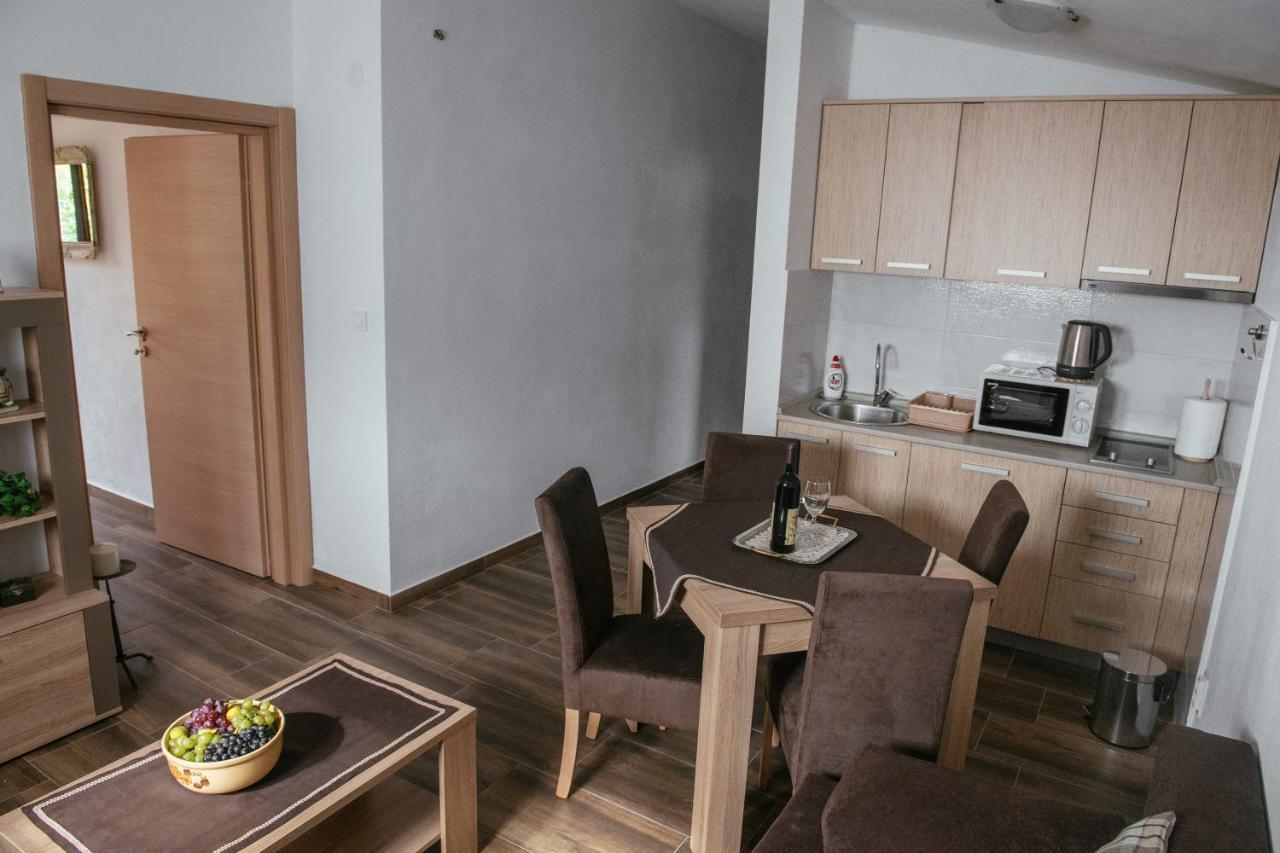 Big Hill Apartment Kotor Exterior foto
